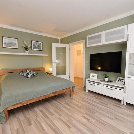 Haus "Luv Und Lee" Appartement Luv25 クックスハーフェン エクステリア 写真